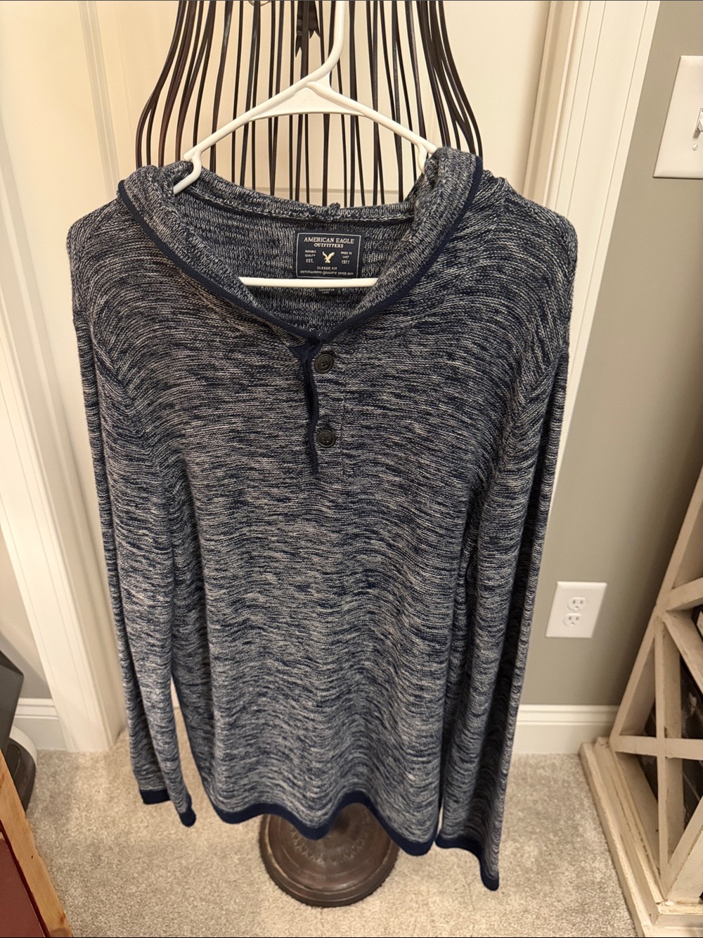 American Eagle Outfitters Navy Heather Hooded Pullover